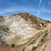 Cariera de Sulf  Foto Parcul Național Călimani jpg