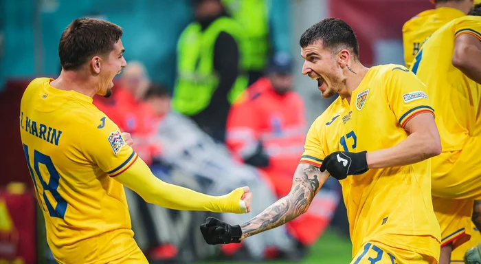 Răzvan Marin, stânga, era până de curând om de bază la lot