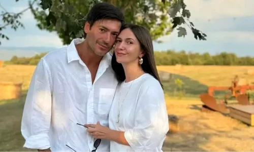 Adela Popescu și Radu Vâlcan, la Șușani 