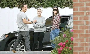 Mezina actriţei, Tallulah (în mijloc) i a dat de gol jpeg