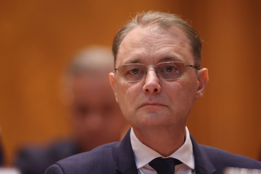 România are un nou Guvern. Cabinetul Luca Niculescu a primit votul de învestitură al Parlamentului