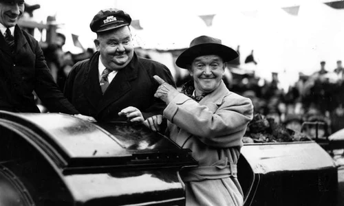 Stan și Bran, viețile din spatele cortinei jpeg