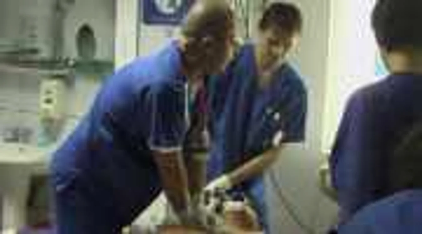 Bătrânul se află sub supravegherea doctorilor