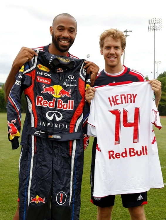 Sebastian Vettel a jucat fotbal cu Thierry Henry