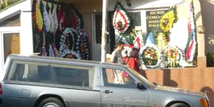 Suceava: Ultimul drum costă zece salarii minime