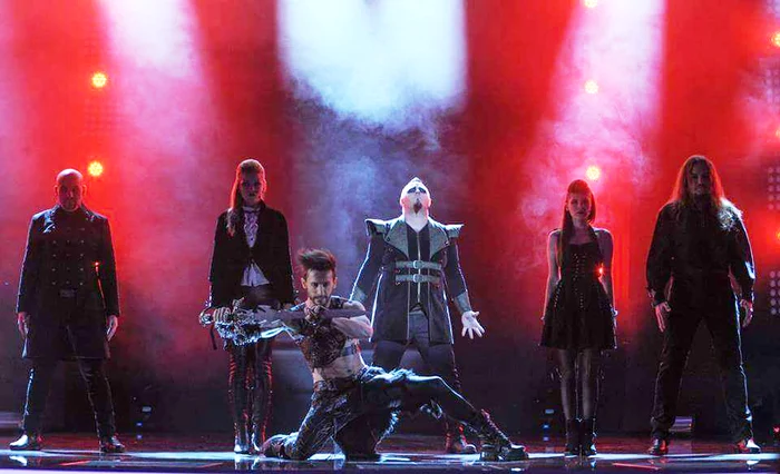 Daniel Dobre este dansatorul lui Ovidiu Anton pentru Eurovision 2016, așa că îl va însoți pe cântăreț și în Suedia, unde au loc etapele internaționale ale competiției