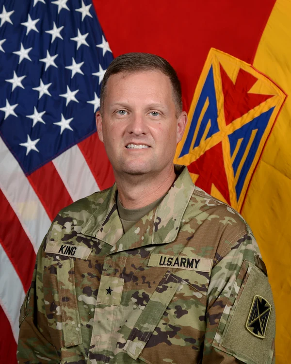 General american Curtis W. King. Foto: 10th AAMDC Commanding General