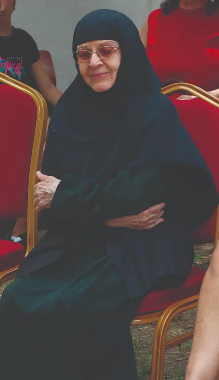 Puica Igiroșanu, alături de colega ei, la lansarea cărții „Reconstituiri cu Ileana Popovici"
