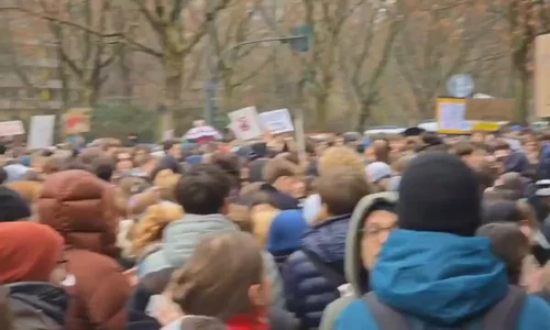 yeH8IpJ7t18CN qc mp4 thumbnail png