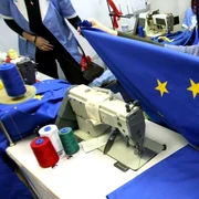 La patru ani de la aderarea la UE, România nu profită de oportunităţile statutului de membru