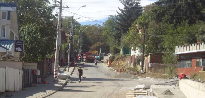 GALERIE FOTO Reabilitarea străzii Papiu e aproape de finalizare