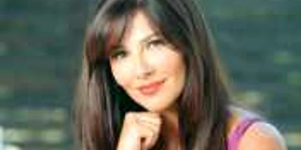 La 41 de ani, Oana este fericită când primeşte o îmbrăţişare caldă din partea fetiţei, un compliment din partea soţului