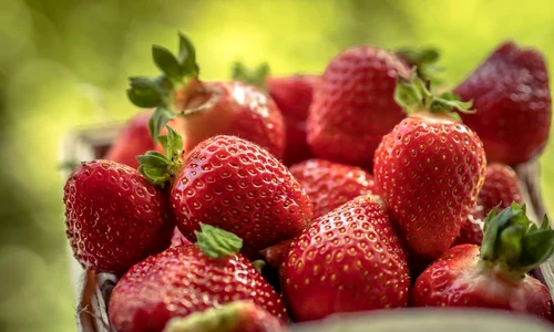 1 strawberry 2506001 1280 jpg jpeg
