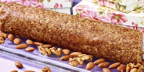 salam de biscuiti cu nuci si migdale