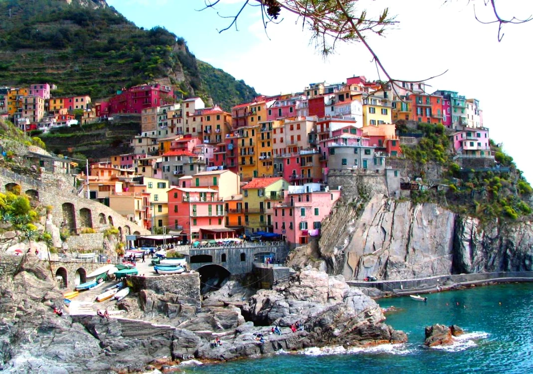 Manarola Italy 06 jpg jpeg