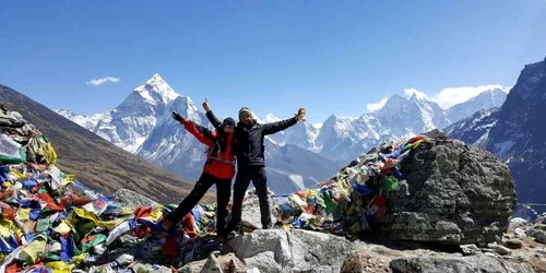 Turişti pe Himalaya FOTO arhivă personală Alexandra Mazilu