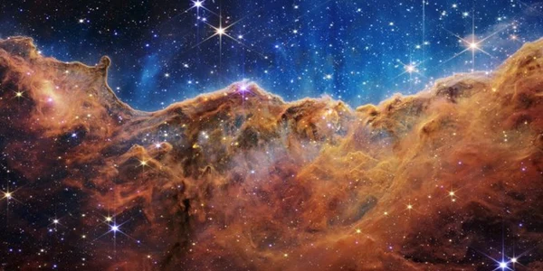 Nebuloasa Carina foto nasa