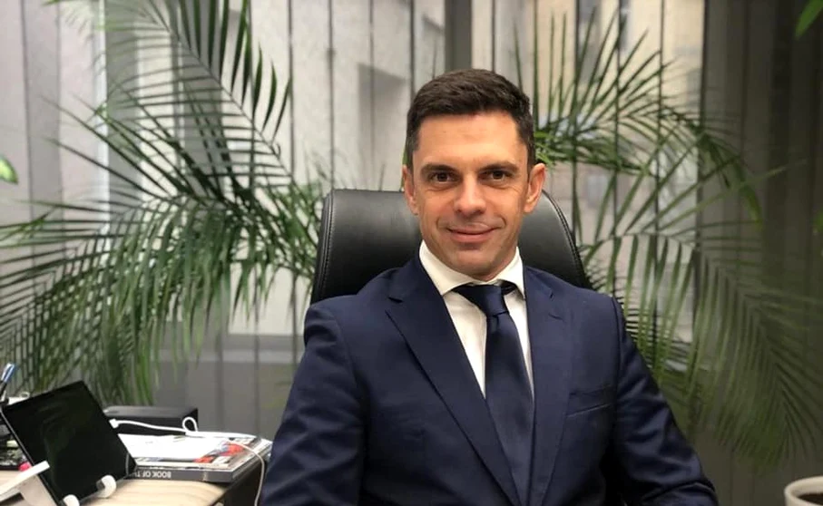 Eduard Novak a pierdut procesul cu Silvana, mama Asianei Peng Sursa: Facebook 