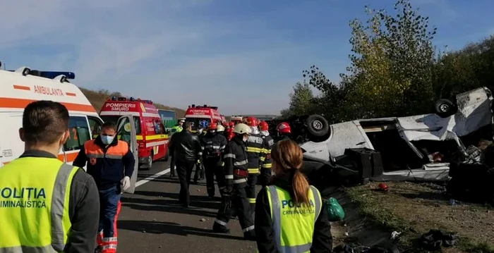 Tânărul de 19 ani mort pe A1, în microbuzul care-l aducea acasă, din Germania, era din IașiFoto: ISU Hunedoara
