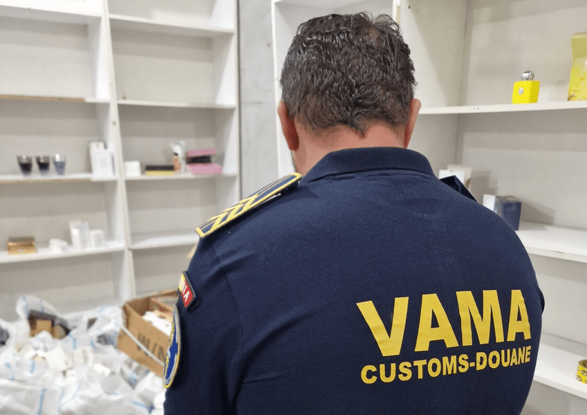 Autoritatea Vamală Română face angajări