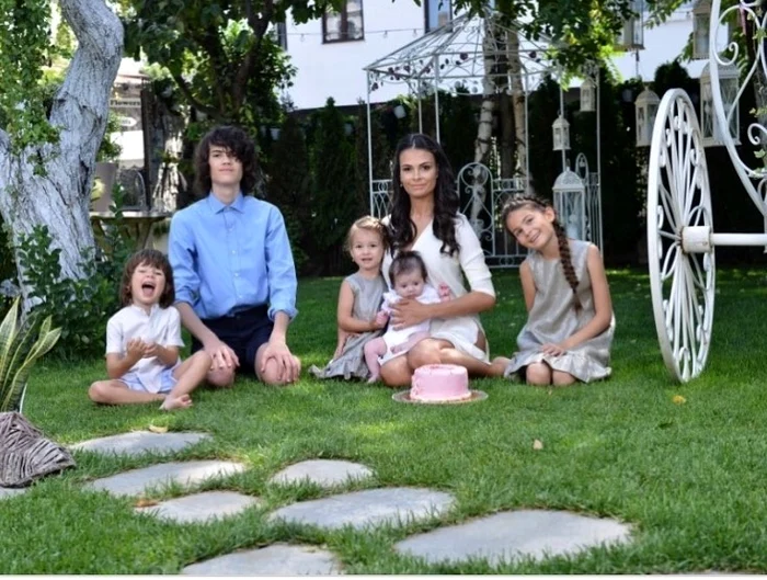 Ce familie frumoasă are Anca Serea