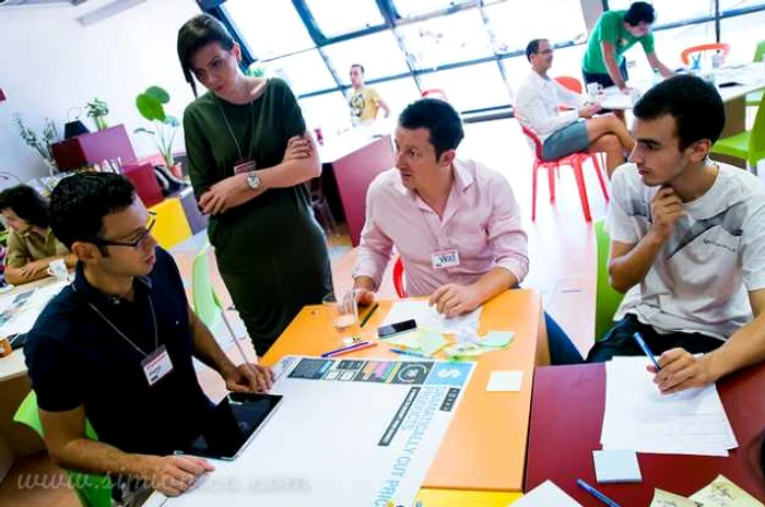 Geekcelerator Disrupt or Die Bucuresti