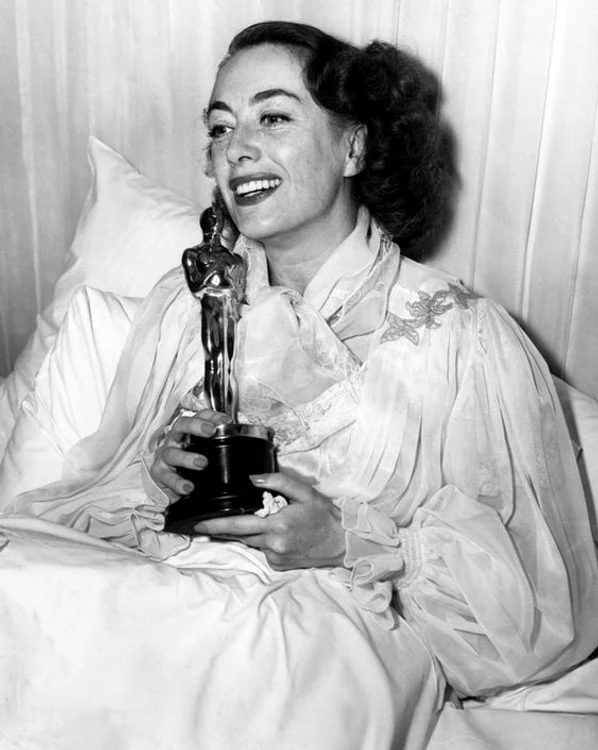 Joan Crawford Arhivă Adevărul