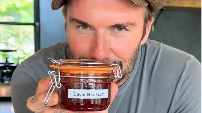 Rețeta lui Beckham pentru dulceața de prune „Beckjam” cu rom.