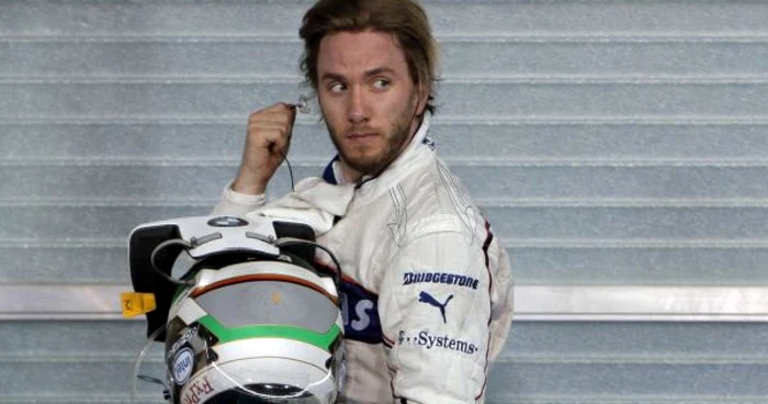 Heidfeld l-ar putea înlocui pe Schumacher dacă fostul campion mondial acuză probleme de sănătate