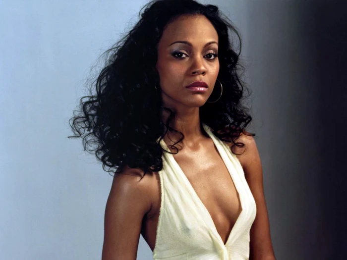 
    Zoe Saldana i-a adus pe lume pe micuții Bowie și Cy în noiembrie, anul trecutfoto: Hepta  
