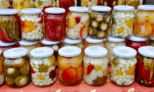 pickles 700059 1280 jpg