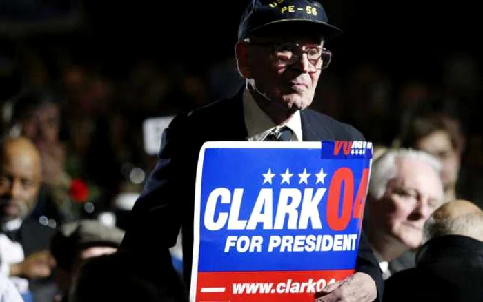 Candidatura ratată a lui Wesley Clark