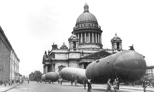 Cele 900 de zile de iad ale asediului Leningradului jpeg