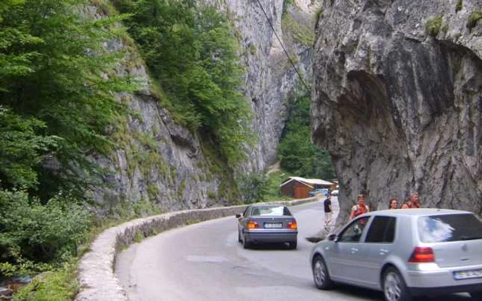 Alunecarea de teren a avut loc pe DN 12C FOTO wikimedia.org