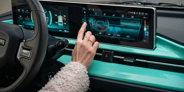 Allview CityZEN centru infotainment jpg