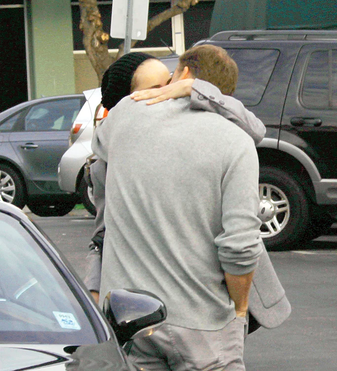 Actorii Sharon Stone  şi David DeLuise se  comportă deja ca  doi îndrăgostiţi