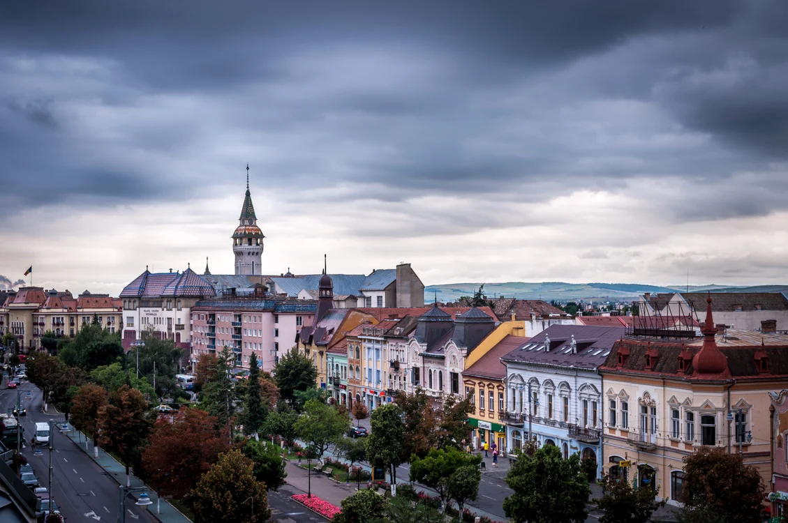 Târgu Mureș și București au fost ultimele orașe vizitate de Daniel. FOTO Unsplash - Dragoș Gontariu