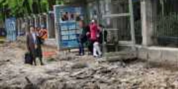 Trotuare distruse în Copou