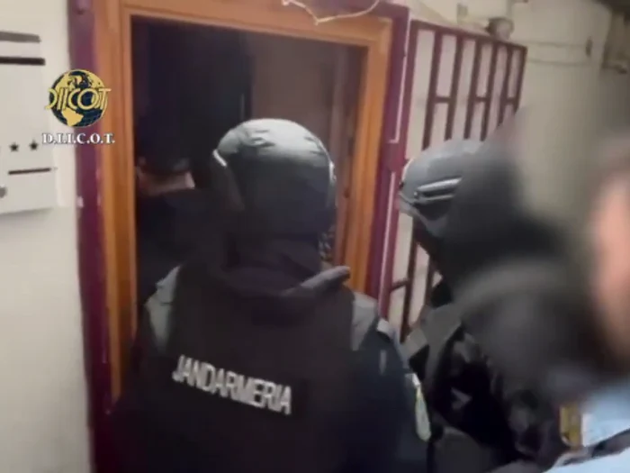 VIDEO Rețea de traficanți români care activa în mai multe țări europene, destructurată cu ajutorul EUROJUST