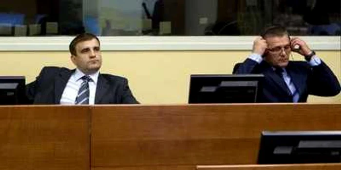 Tribunalul de la Haga a condamnat doi sârbi pentru crime de război