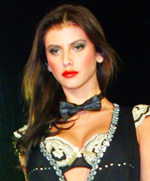 
    Roxana Ilie  