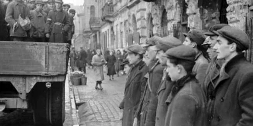 Evrei in Varsovia ocupata de nazisti FOTO Knobloch/ Bundesarchiv via Bild