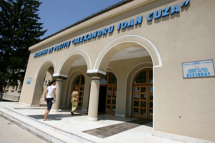 La Academie au fost admişi, din Sălaj, 12 candidaţi la Poliţie, doi la Jandarmi şi unul la Pompieri