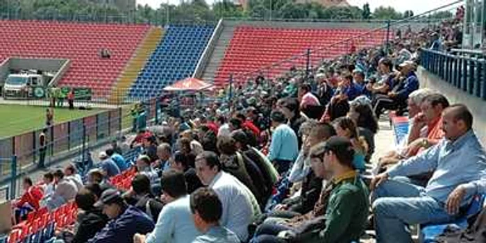 Oradea: ORAŞUL PE SCURT / Fără alcool, în zona stadionului