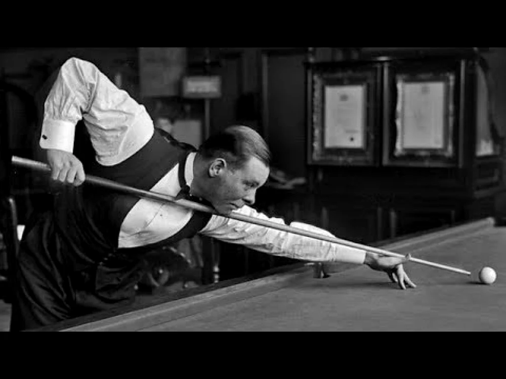 Joe Davis era poreclit „Sultanul Snookerului“. Foto: captură Youtube.
