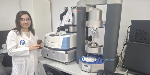 daniela pauliuc foto cosmin zamfirache jfif