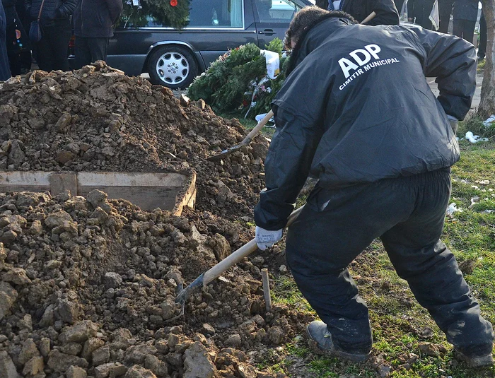 Din pricina unor erori, sinucideri şi crime au ajuns îngropate FOTO: generic, Bihoreanul