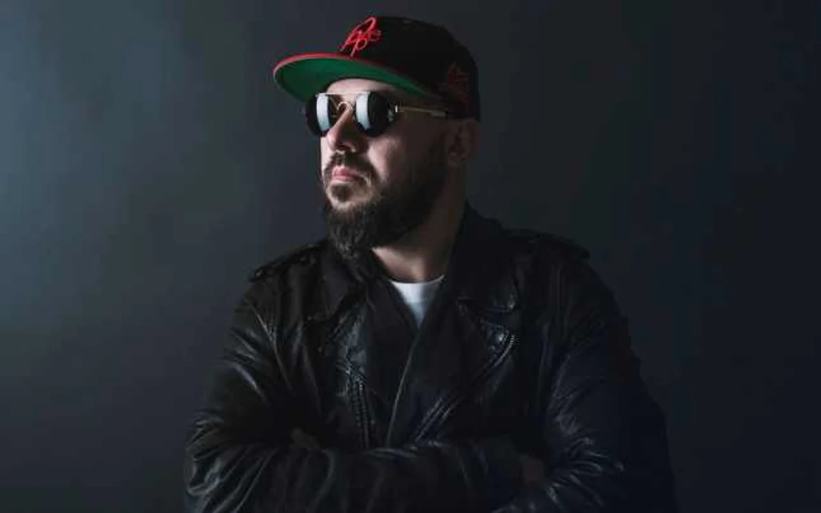 Rimaru a fondat trupa hip-hop R.A.C.L.A. în 1993, alăuri de fratele său, Dan Ionescu FOTO Facebook