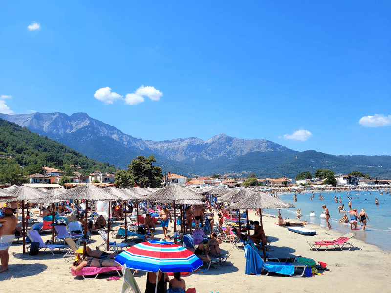 Numărul turiştilor străini în Grecia s-a dublat în acest an. Din ce ţări au venit cei mai mulţi