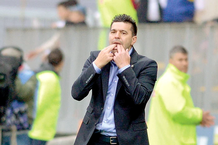 
    Cosmin Contra a lăsat Primera Division pentru campionatul Chinei  